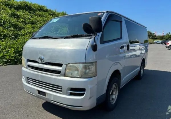 Toyota Hiace-Van